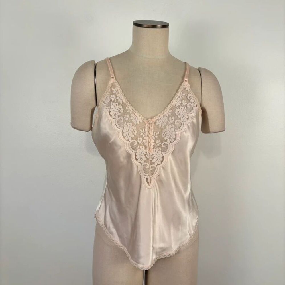 VTG 90s Y2K Pink Camisole Lace Trim Top Lingerie 36 / M Coquette